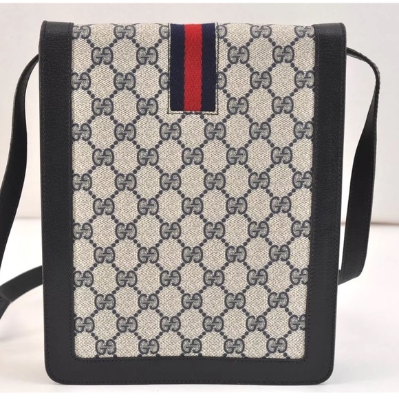 Authentic “Rare” GUCCI Sherry Line Shoulder Cross Bag GG PVC Leather Navy - Picture 3 of 16